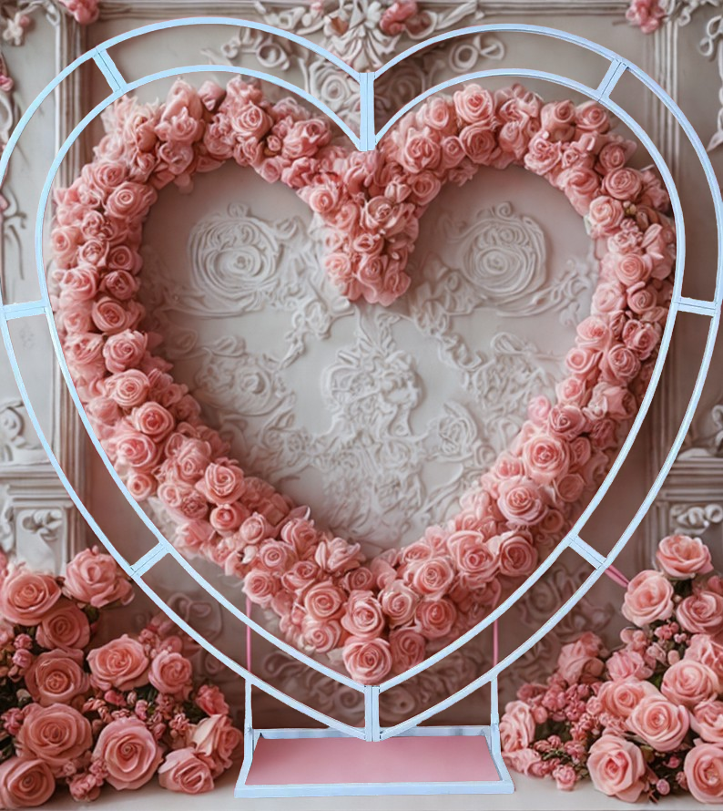 Heart Shaped Metal Arch (Frame Only)