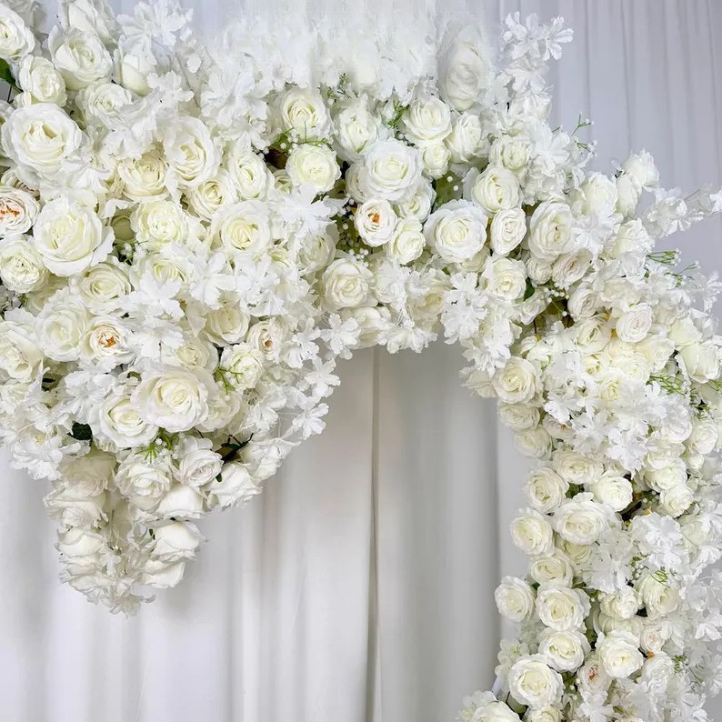 Floral backdrop heart shape white - Image 3